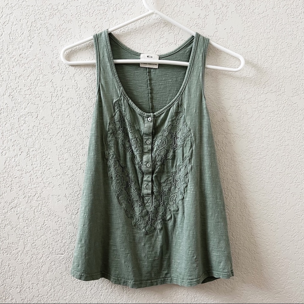 Urban Outfitters Pins & Needles Floral Lace Top